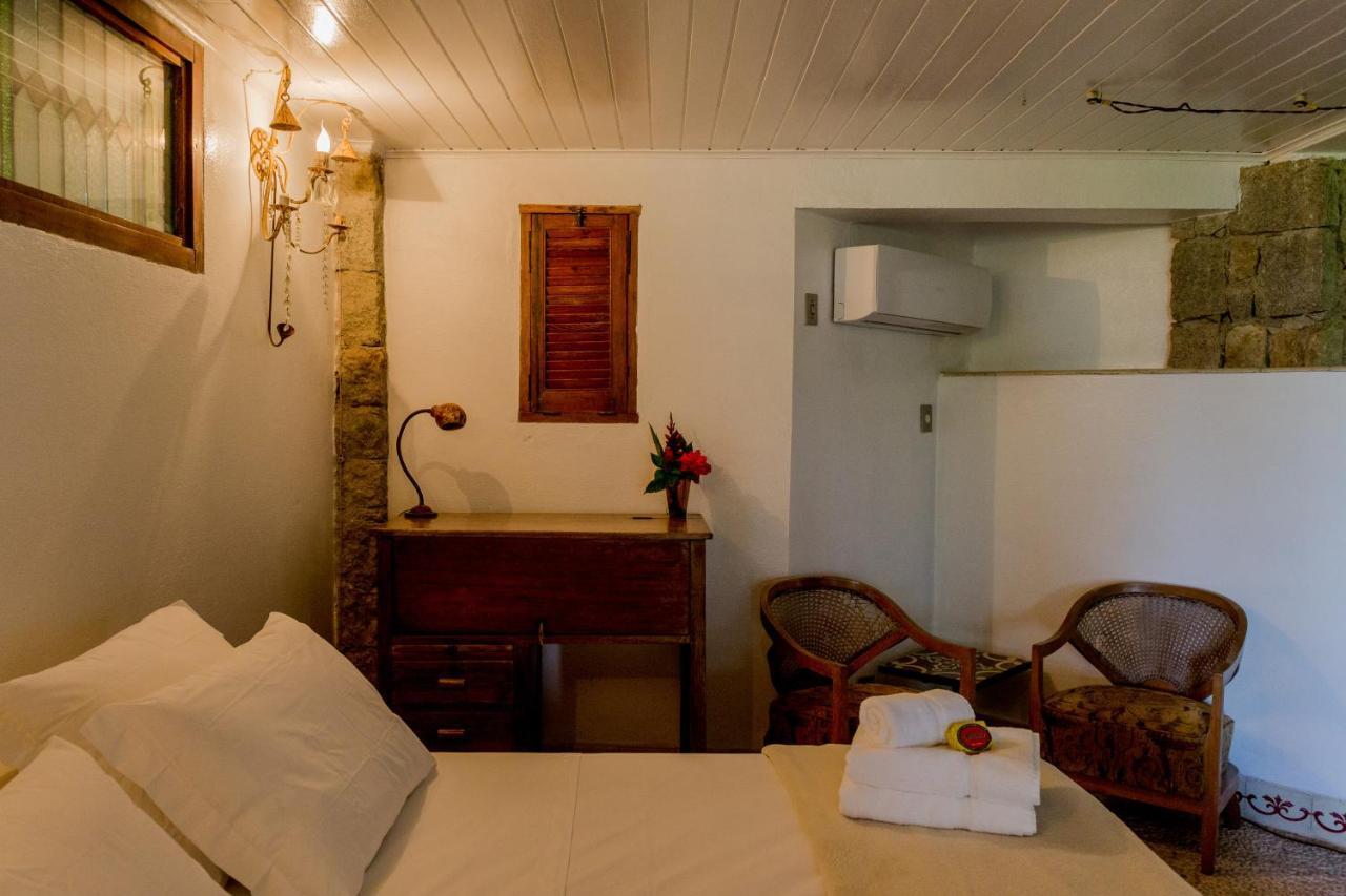 Feiticeira Guesthouse 伊利亚贝拉 客房 照片